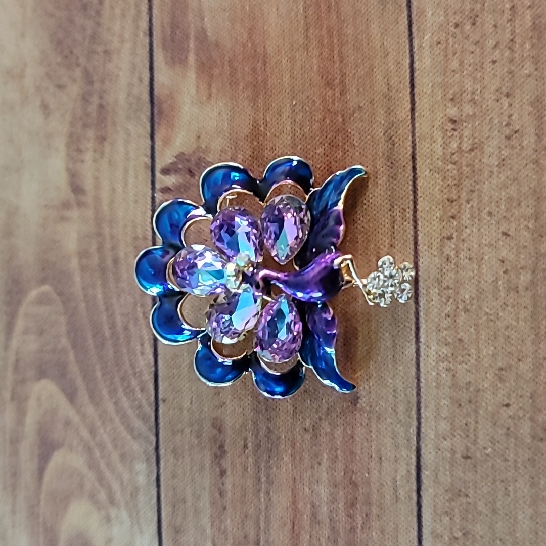 Peacock Alloy Lapel Pin Animal Brooch With Rhinestones Decorative Accessory